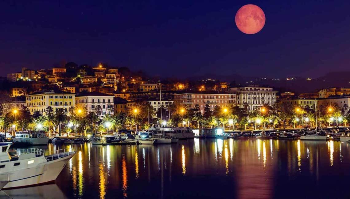 Bed And Boat Holiday Hotell La Spezia Eksteriør bilde